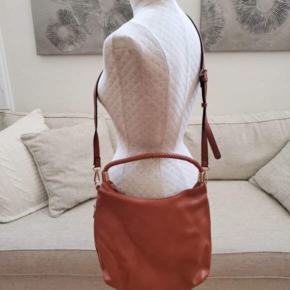 Sole Society DUNNE SHOULDER BAG - Picture 2 of 10